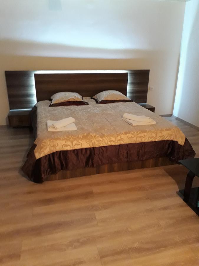 מסטיה Guest House Khergiani מראה חיצוני תמונה